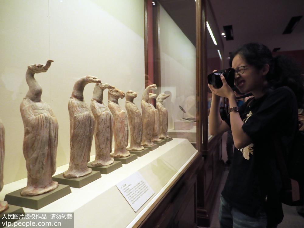 Museu Nacional exibe 120 relíquias culturais de Shaanxi
