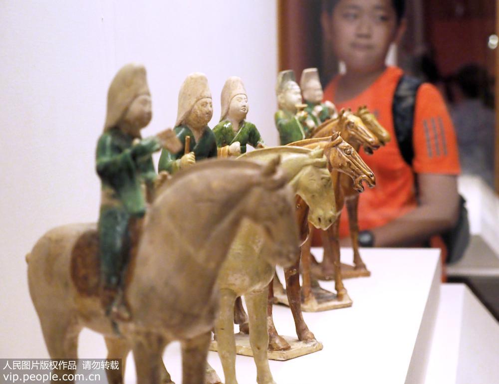 Museu Nacional exibe 120 relíquias culturais de Shaanxi