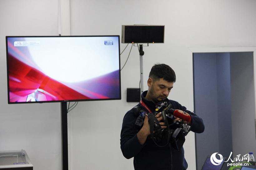 Centro de Imprensa do 4o Fórum Econ?mico Oriental abre as portas aos jornalistas