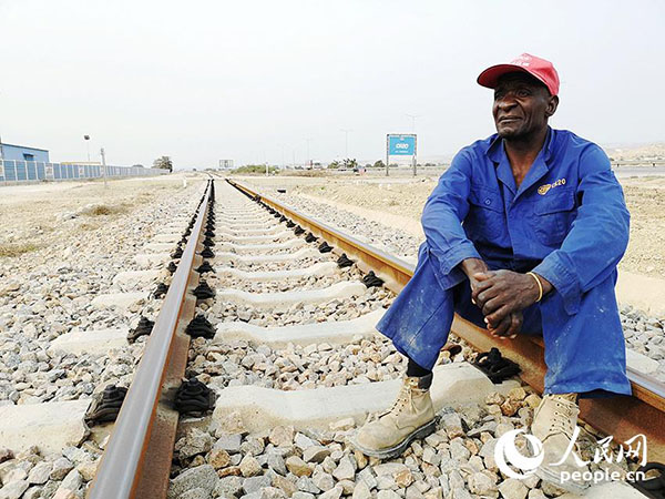 Cintur?o e Rota: Ferrovia de Benguela promove desenvolvimento de Angola
