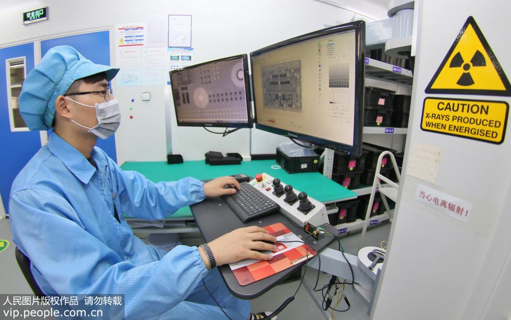 Primeiro projeto cooperativo sino-alem?o em nano satélites entra em fase de fabrico