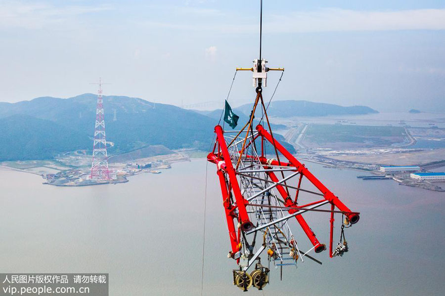 Zhejiang: Concluída a primeira torre de transmiss?o de eletricidade mais alta do mundo