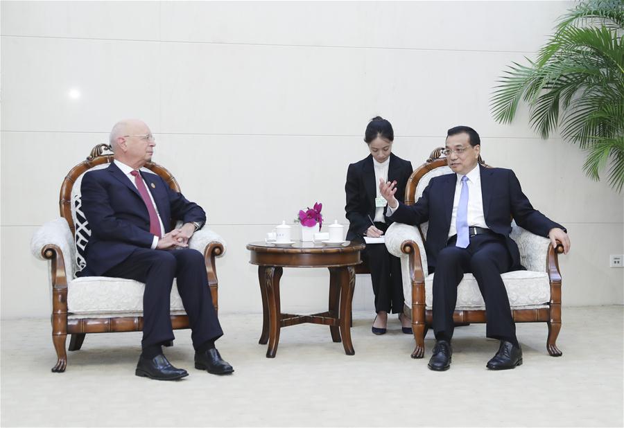 Premiê chinês pede discuss?es para tratar dos problemas da economia mundial