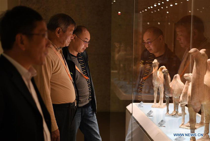 Galeria: Exposi??o Cultural Internacional da Rota da Seda inaugurada em Dunhuang