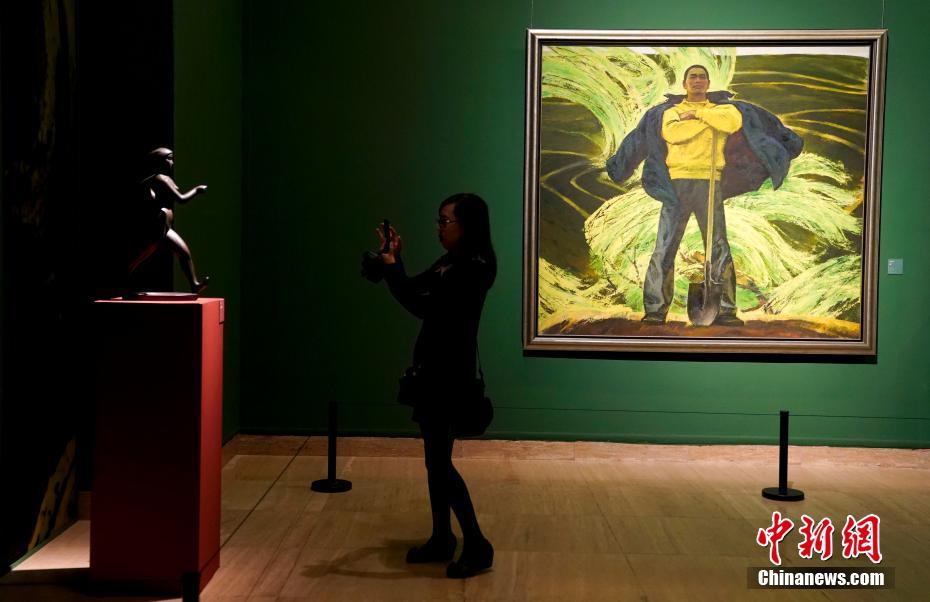 Museu Nacional de Arte da China: Exibi??o de arte realizada em homenagem aos 40 anos da reforma e abertura