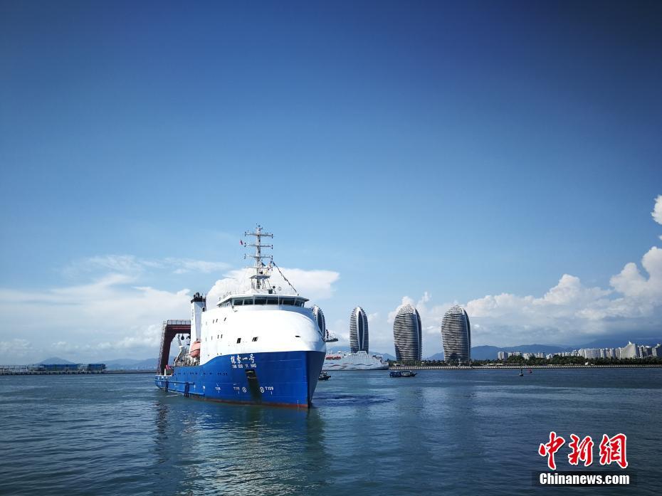 Pesquisadores da ACC concluem miss?o no mar profundo