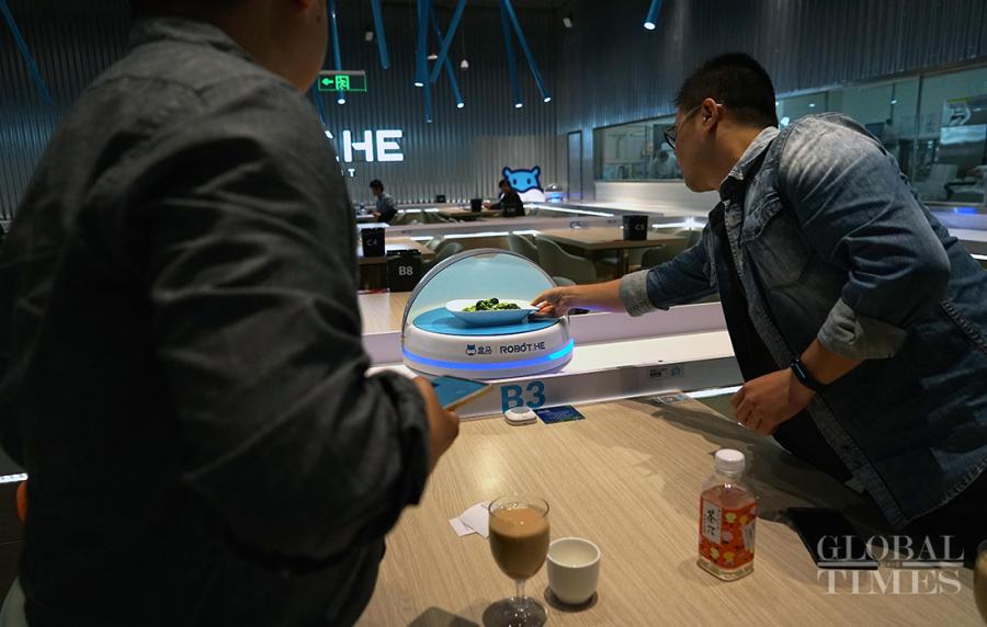 Expo Internacional de Importa??es da China contará com rob?s para servir os visitantes