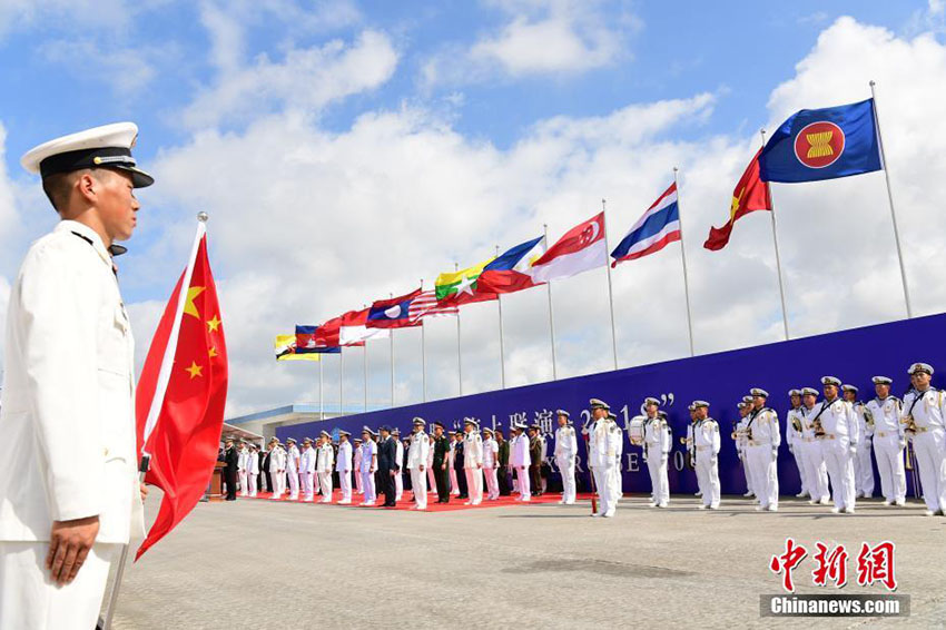 Galeria: Exercícios militares marítimos conjuntos China-ASEAN 2018
