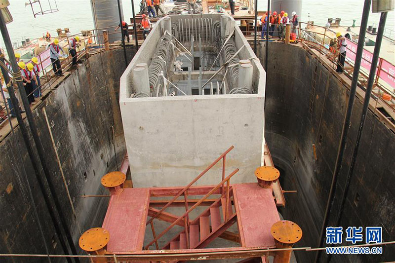 Galeria: Constru??o da ponte Hong Kong-Zhuhai-Macau