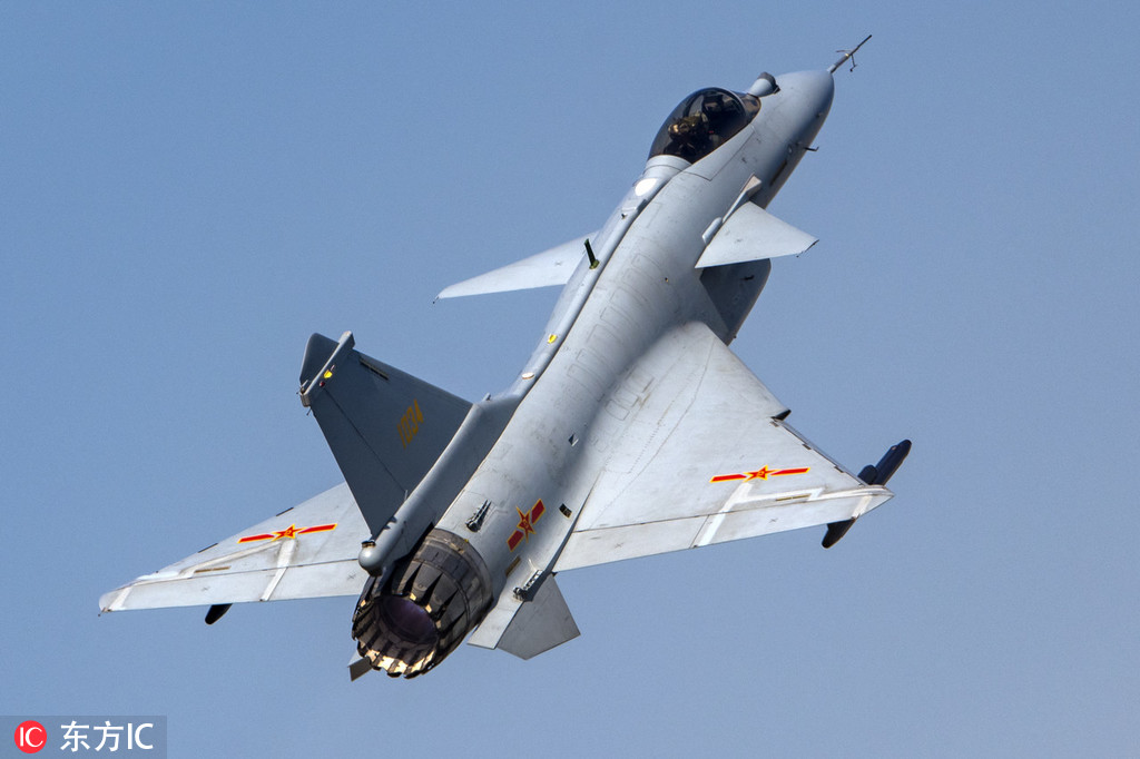 Airshow China 2018: Ca?as J-10B participam em treinamento em Zhuhai