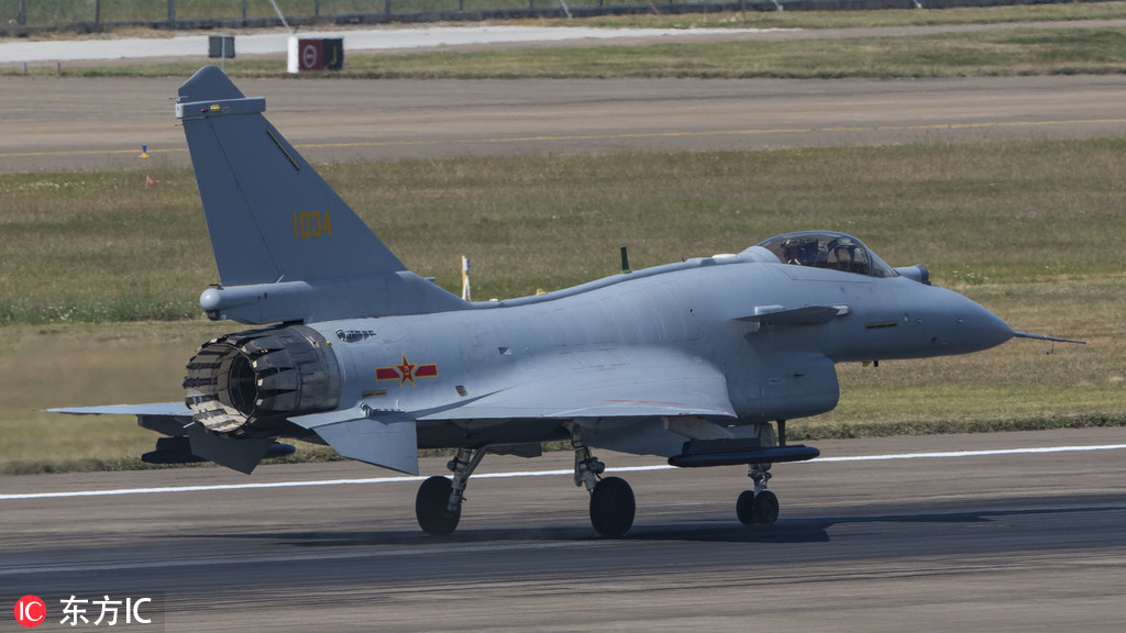 Airshow China 2018: Ca?as J-10B participam em treinamento em Zhuhai