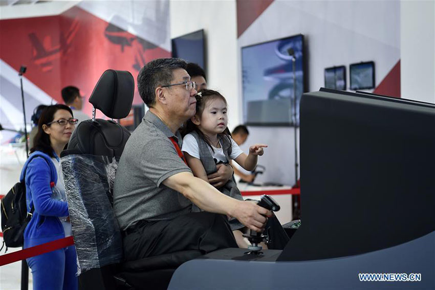 Galeria: Destaques da Exposi??o Internacional Aeronáutica e Aeroespacial da China em Zhuhai