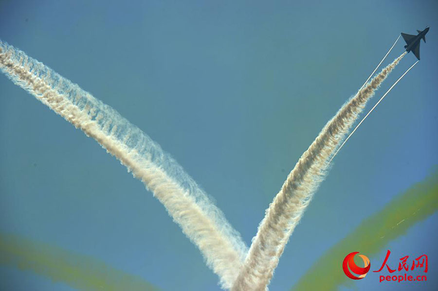 Galeria: Ca?as chineses em destaque no Airshow China