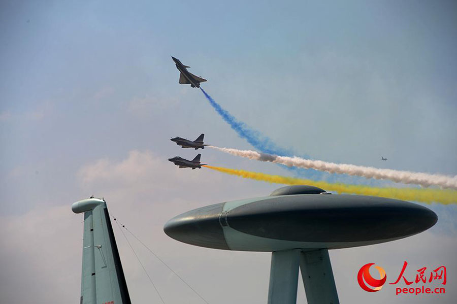 Galeria: Ca?as chineses em destaque no Airshow China