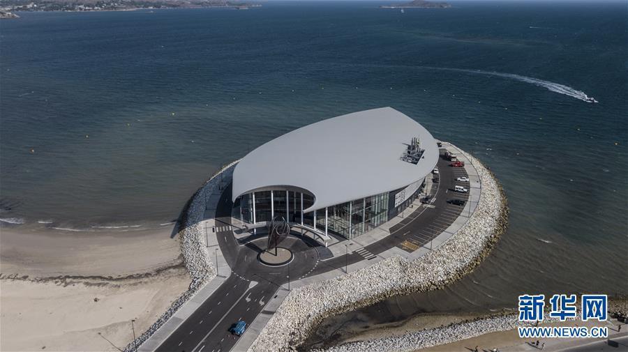 Galeria: Port Moresby prepara-se para chegada da APEC