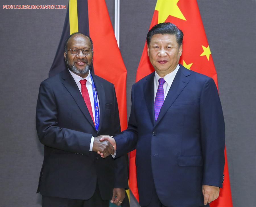 Xi reúne-se com líderes das na??es insulares do Pacífico para maior coopera??o na Iniciativa do Cintur?o e Rota