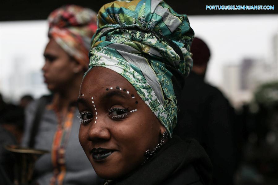 Marcha contra racismo marca o Dia da Consciência Negra em S?o Paulo