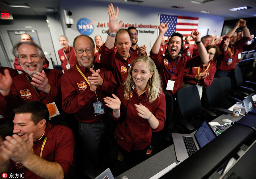 Espa?onave InSight da NASA aterrissa em Marte