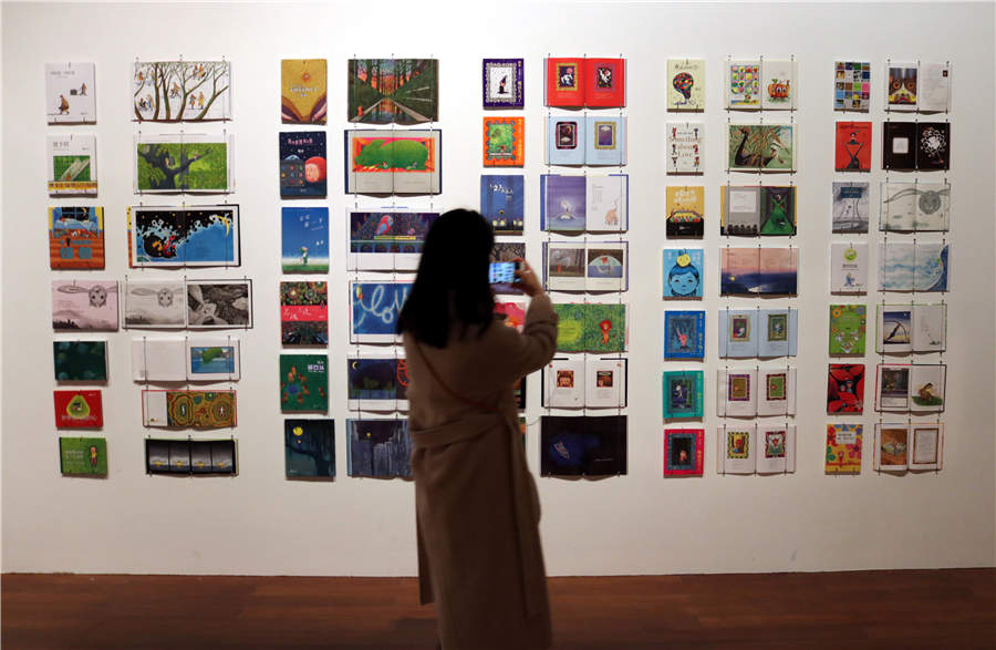 Galeria: Obras de ilustrador de Taiwan exibidas em Suzhou