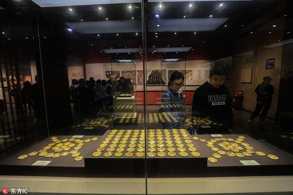 Galeria: Exposi??o de arqueologia do marquês de Haihun