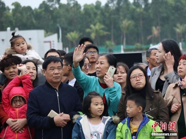 China envia nova frota naval para miss?o de escolta