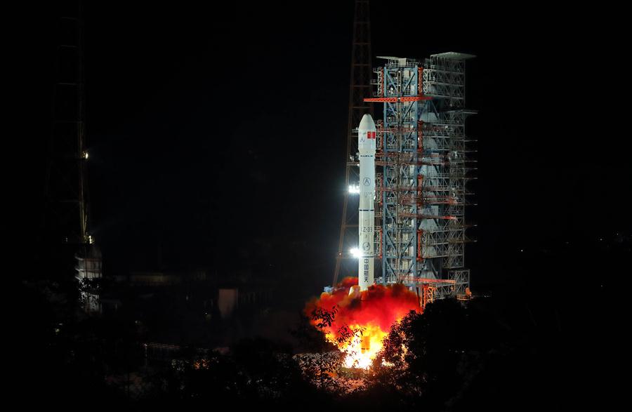 China lan?a sonda lunar Chang'e-4