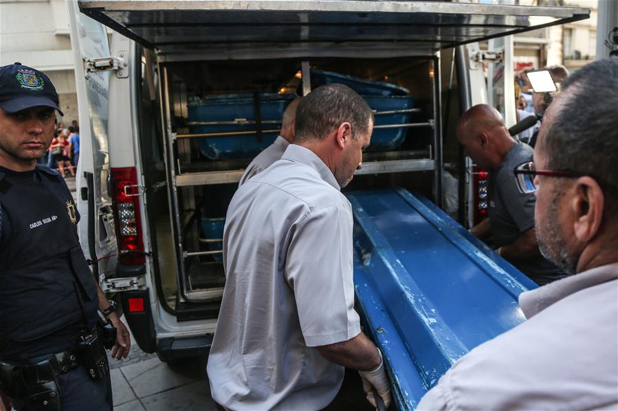 Tiroteio deixa cinco mortos em igreja de campinas