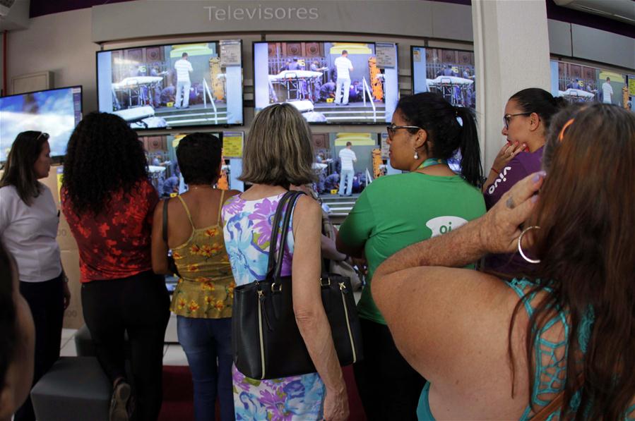 Tiroteio deixa cinco mortos em igreja de campinas