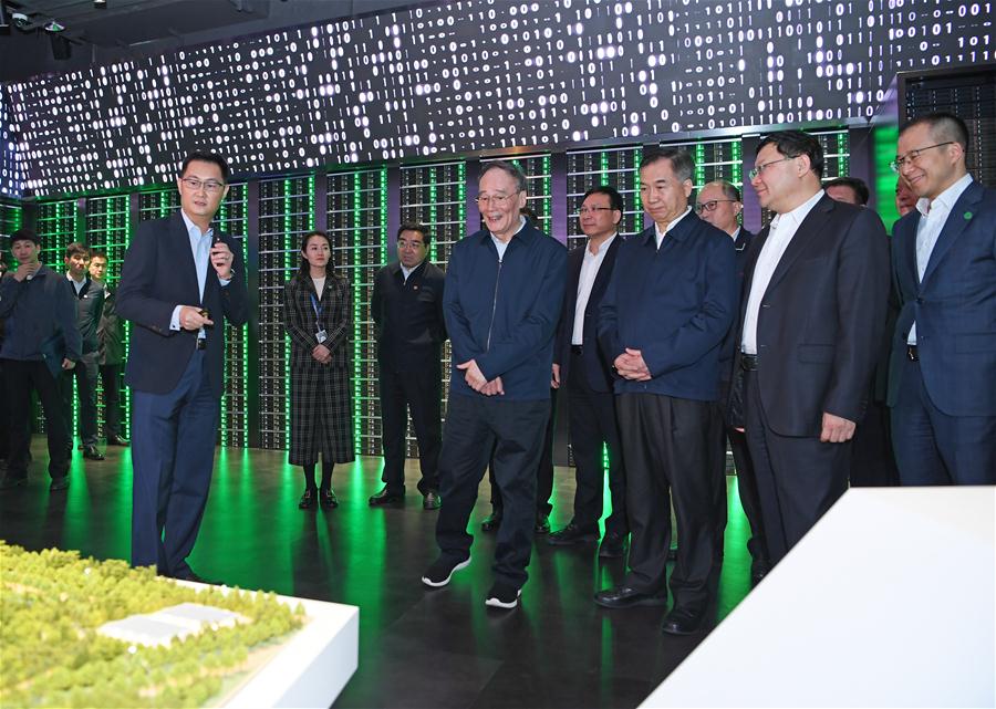 Vice-presidente chinês sublinha importancia da reforma e abertura