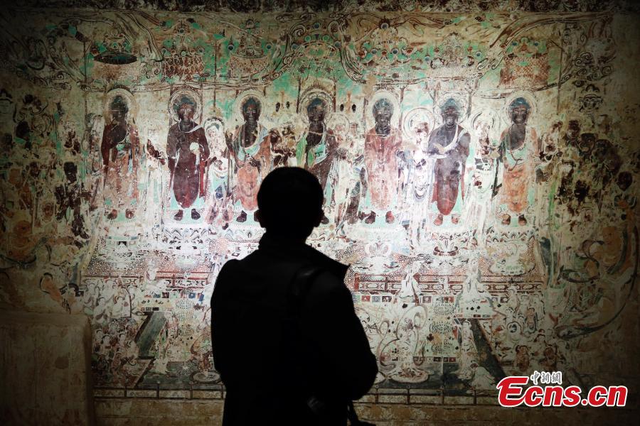 Exposi??o sobre as Cavernas de Dunhuang realizada em Shanghai