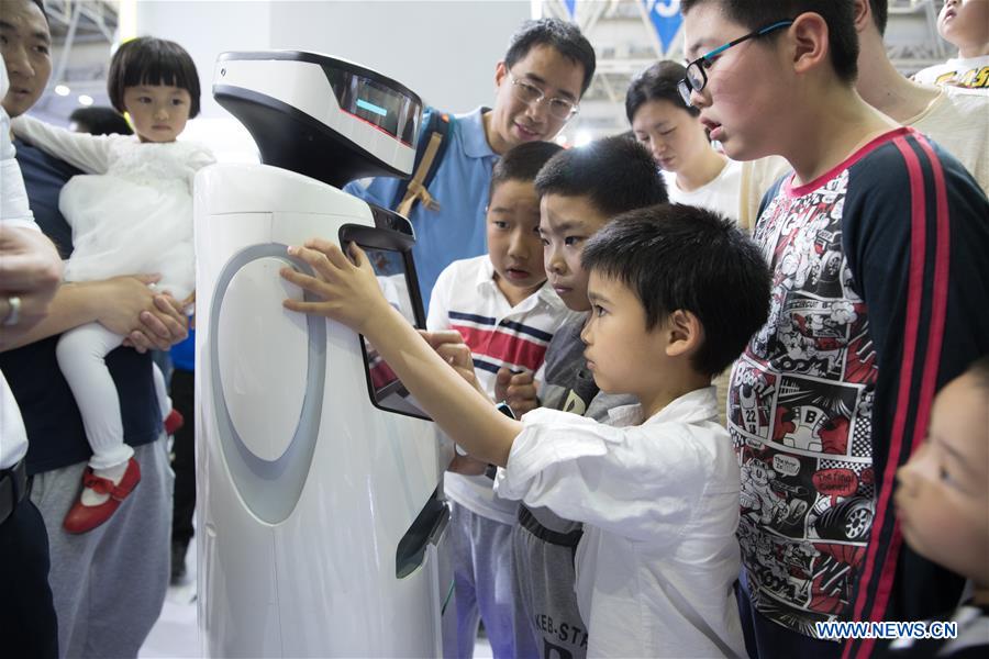 Relatório mostra que economia digital da China contribui mais para o PIB do país