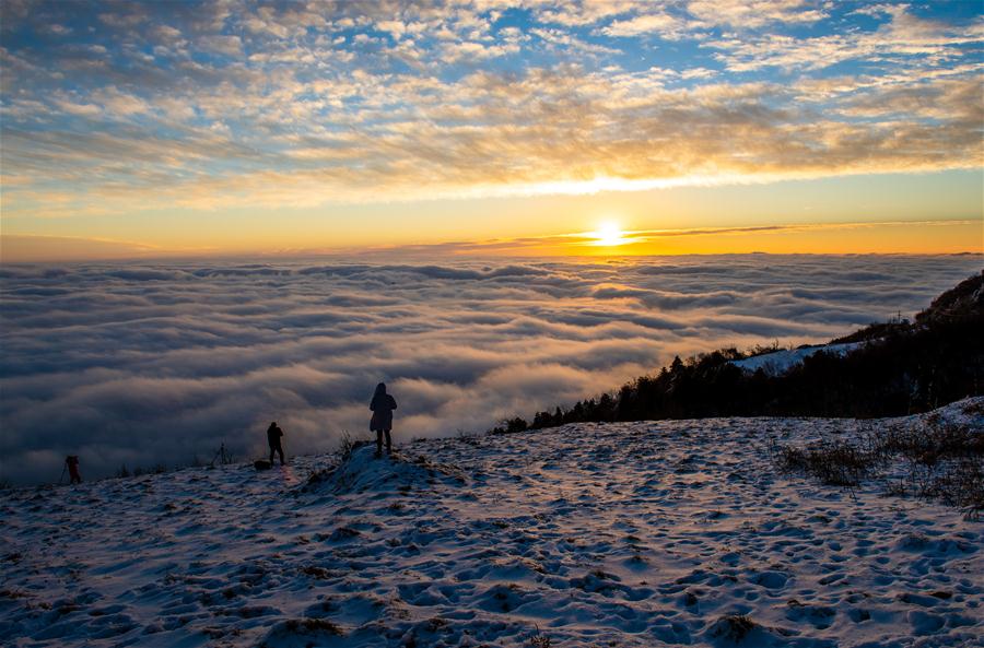 Fotos: Mar de nuvens na regi?o das Três Gargantas