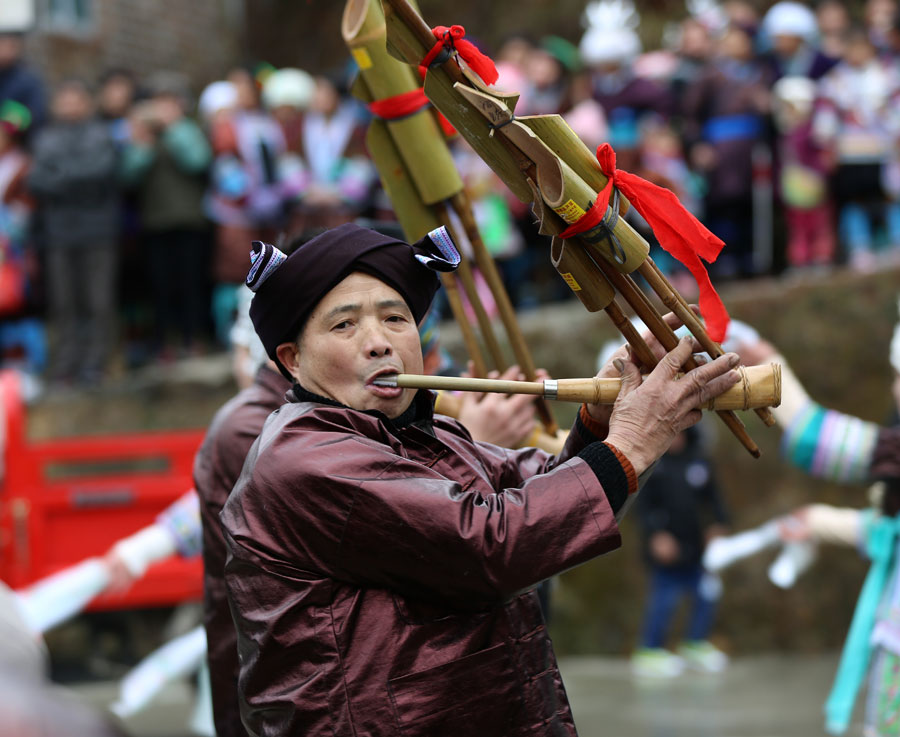  Grupo étnico de Miao celebra o Ano Novo Lunar