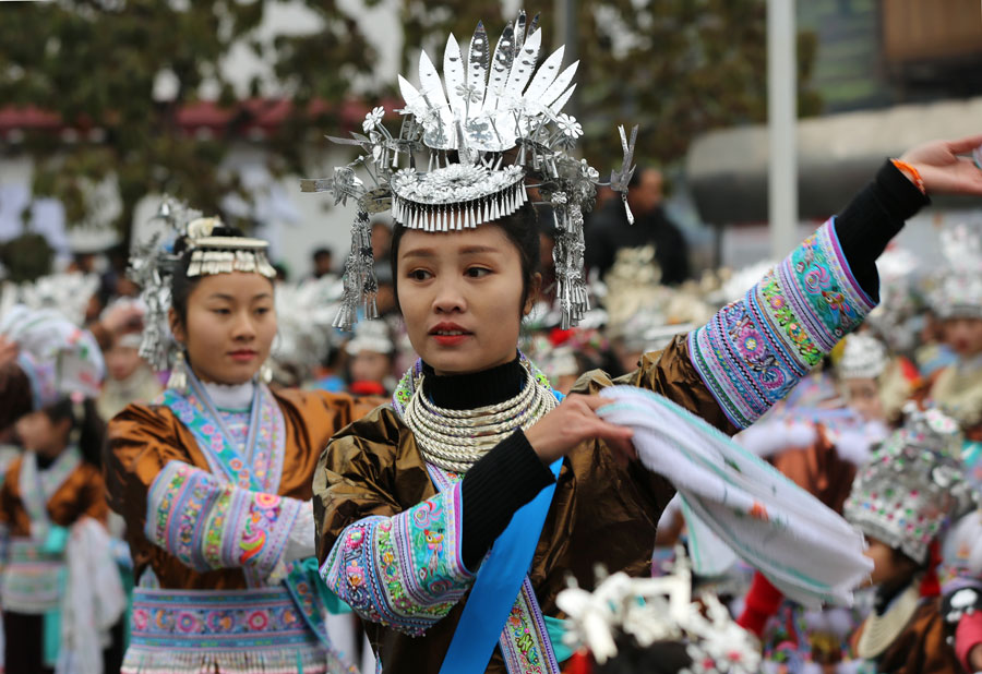  Grupo étnico de Miao celebra o Ano Novo Lunar