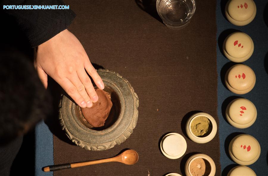 Shu Nan: Famoso fabricante de incensos em Zhejiang