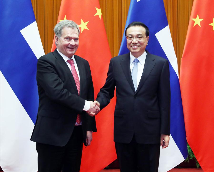 China pode brindar à Finlandia amplas oportunidades de negócios, diz premiê chinês