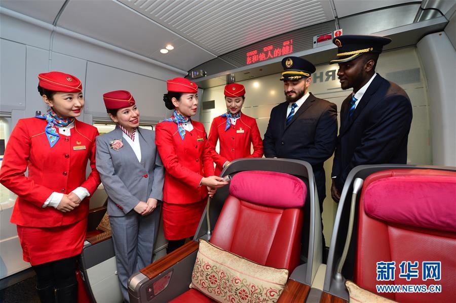 Xi’an: Tripula??o de trem-bala chinês irá contar com membros estrangeiros durante período do Festival da Primavera