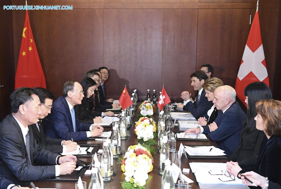 Vice-presidente chinês pede coopera??o mais próxima em inova??o com a Suí?a