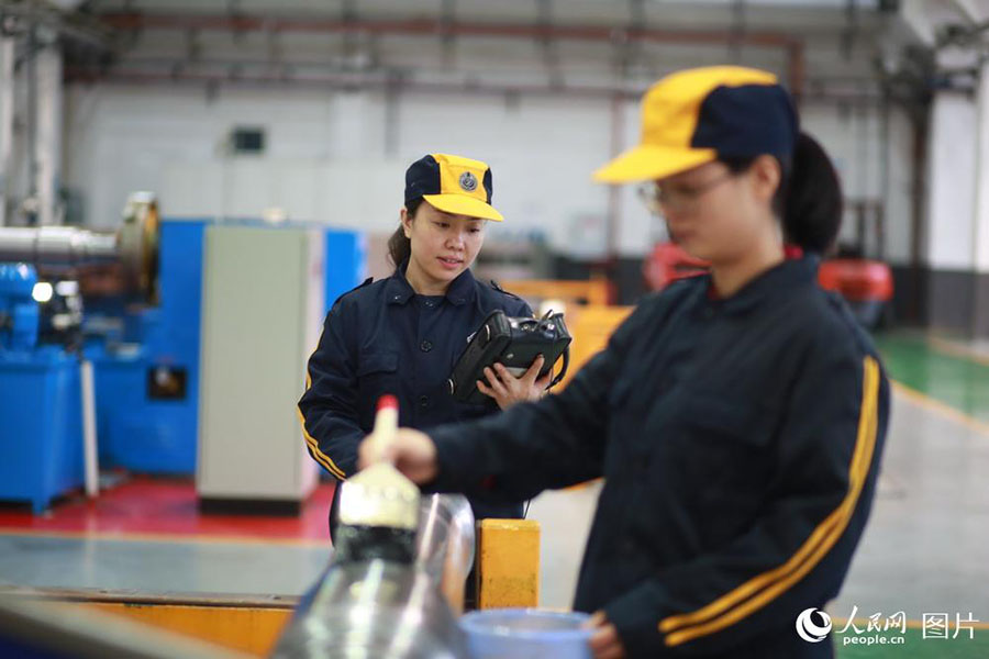 Galeria: Centro de manuten??o das “pernas” dos trens