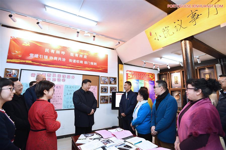 Xi visita quadros e residentes em Beijing antes da Festa da Primavera