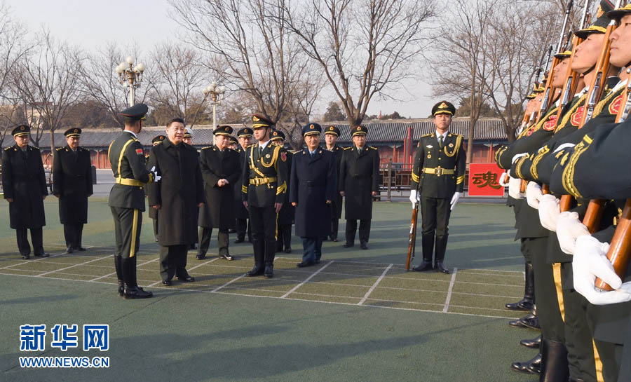 Xi estende cumprimentos festivos aos militares