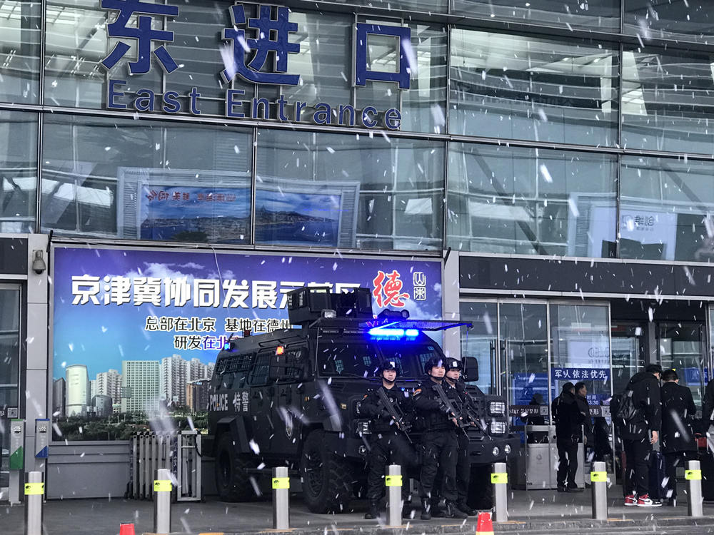 Divis?o SWAT destacada para período de viagens pós-Festival da Primavera 