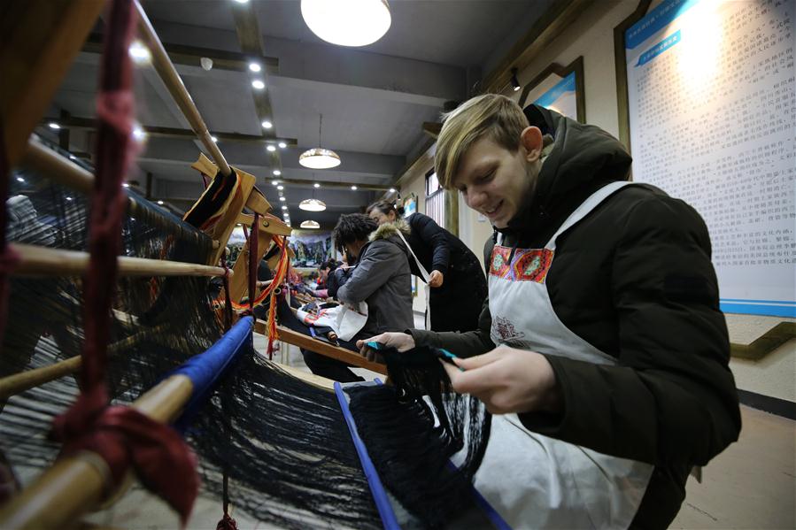 Turistas estrangeiros fizeram mais de 30 milh?es de viagens à China em 2018