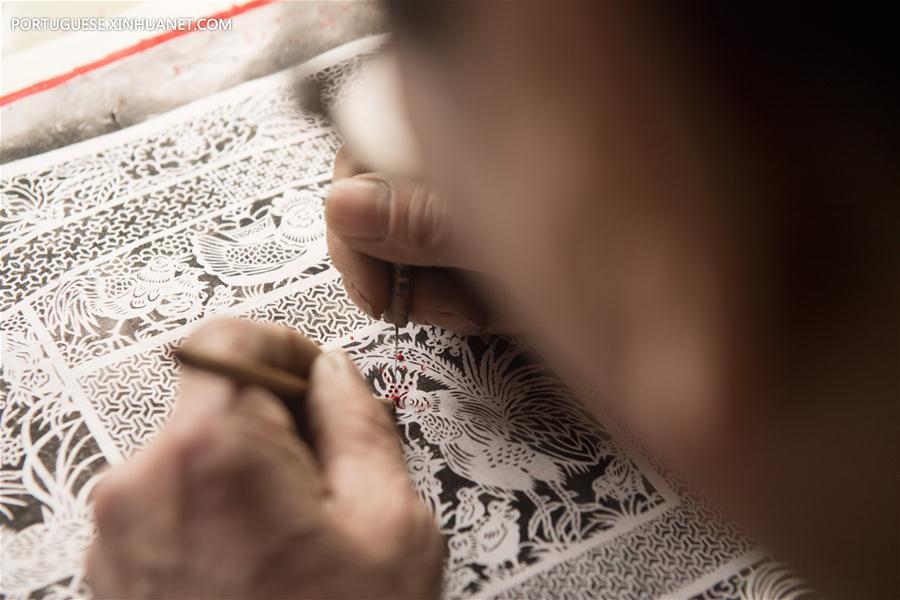 Lin Shunkui: Herdeiro do artesanato do drag?o ornamental de Zhejiang