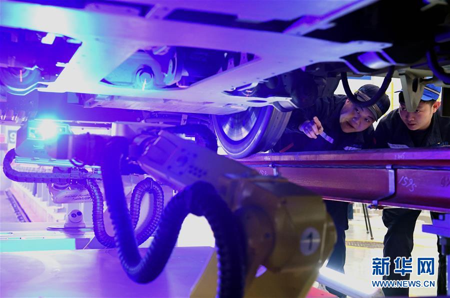 Rob? realiza testes de seguran?a em trens-bala