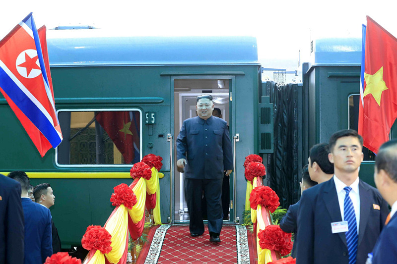 Kim Jong Un chega ao Vietn? para cúpula com Trump