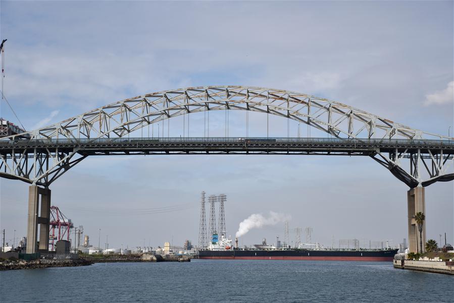 Segundo porto mais movimentado dos EUA espera melhora das rela??es comerciais com a China