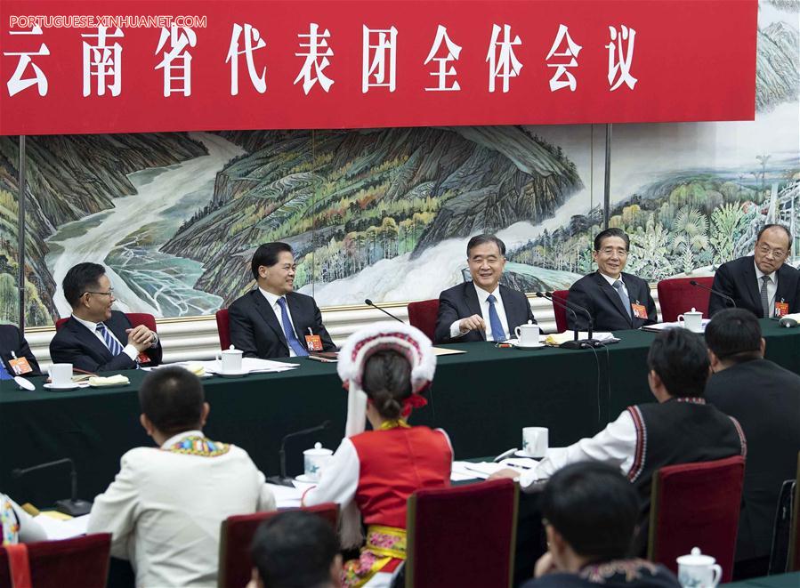 Xi pede perseveran?a em luta contra pobreza