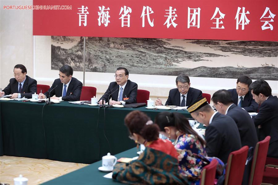 Xi pede perseveran?a em luta contra pobreza