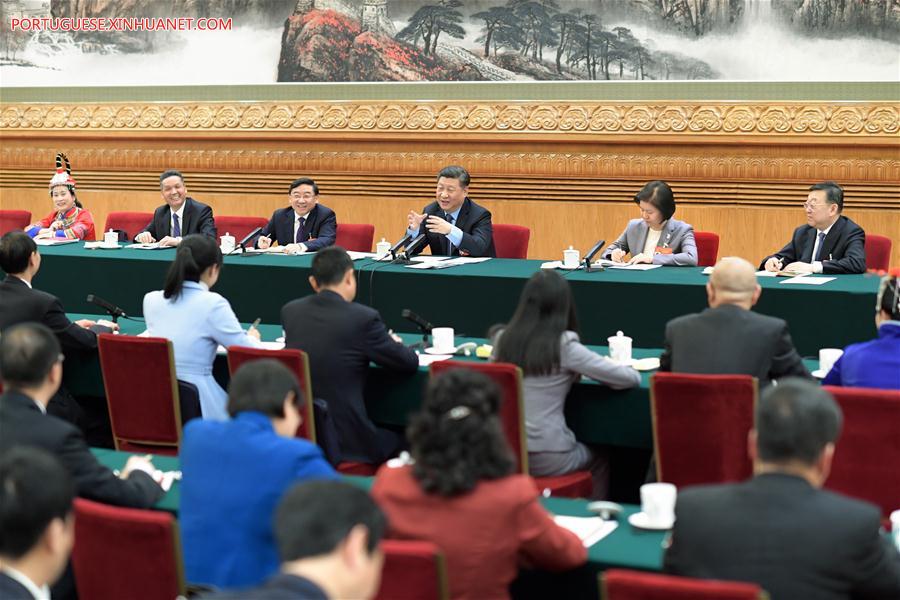 Xi participa de delibera??o com deputados de Fujian na sess?o legislativa anual